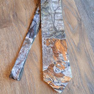 Tigers 🐅 Silk Tie